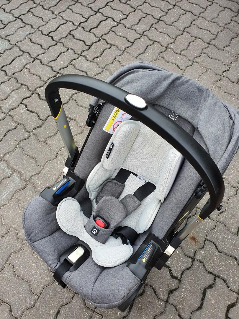Seldomused ORIGINAL Doona Car Seat Stroller Storm Grey, Babies