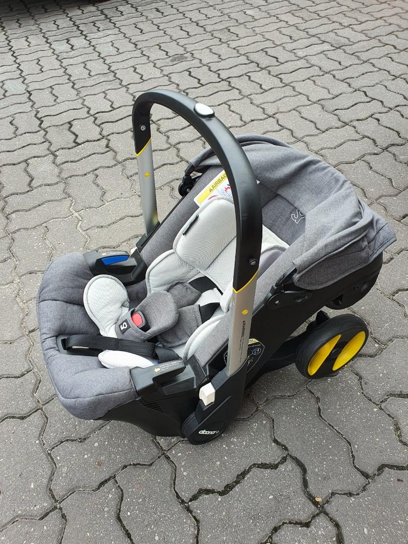 Seldomused ORIGINAL Doona Car Seat Stroller Storm Grey, Babies