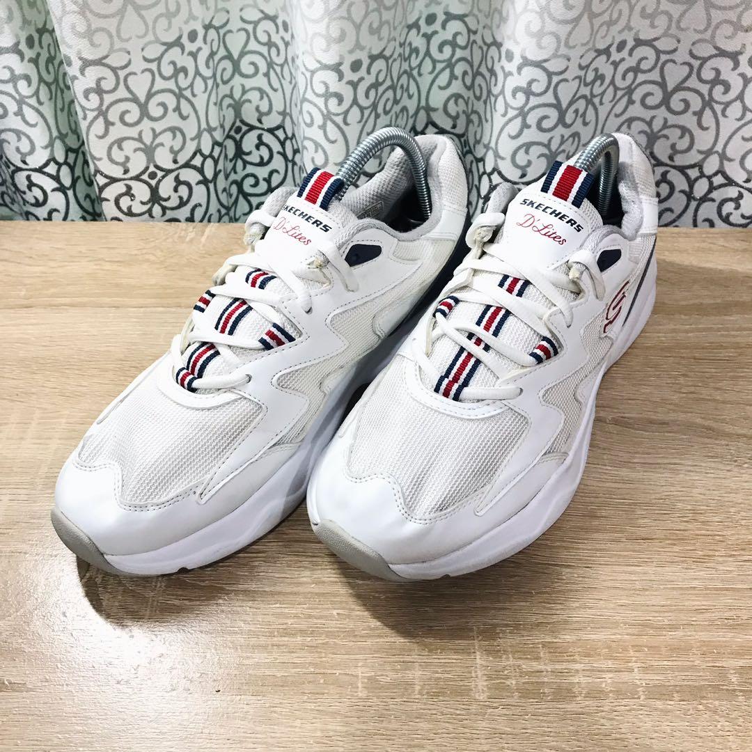 Reduction skechers on sale