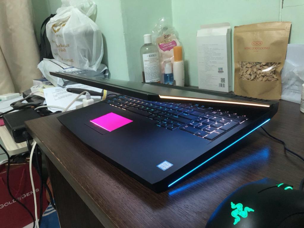 Alienware 17 r5 gtx 1080 online