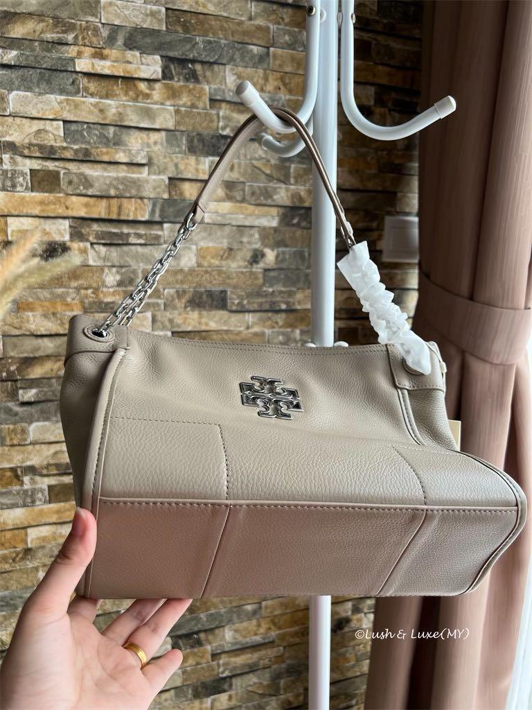 Tory Burch Britten Small Slouchy Tote Bag, Women's Fashion, Bags & Wallets, Tote  Bags on Carousell