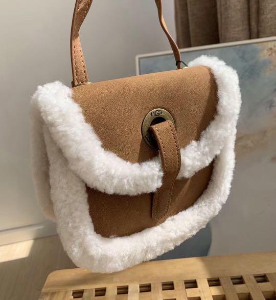 全新正品ugg bag ugg 手袋ugg斜孭袋, 女裝, 手袋及銀包, 多用途袋 