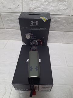 （分類：）位於 。 由 sell_me_good_stuff 提交（商品編號 1124860243，圖片 1）。簡介： 。