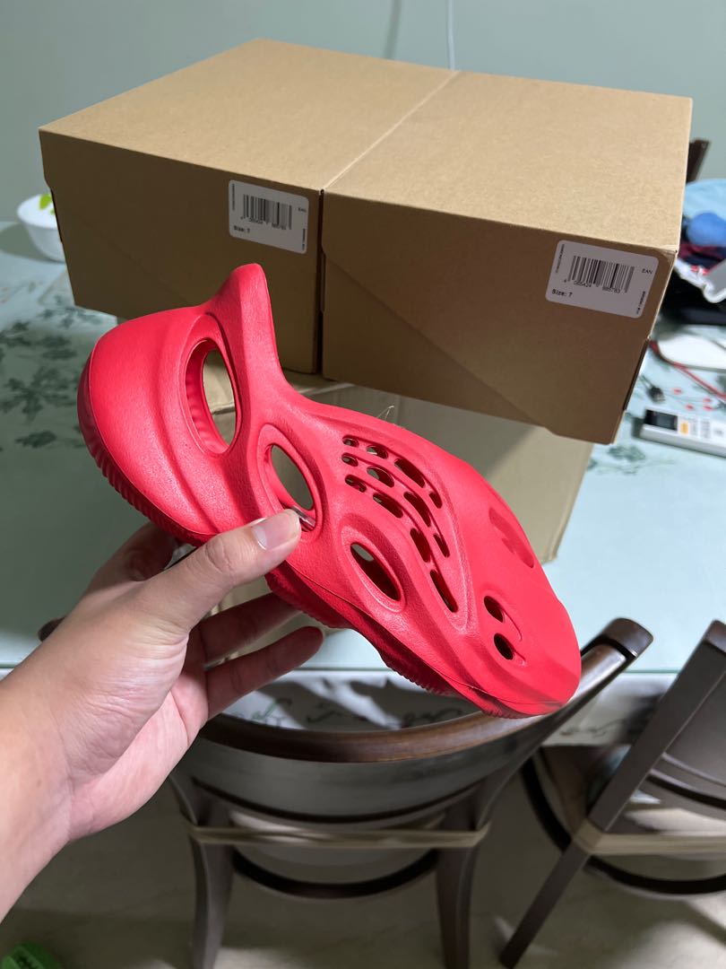 Yeezy foam runner vermillion, Men's Fashion, Footwear, Sneakers on Carousell