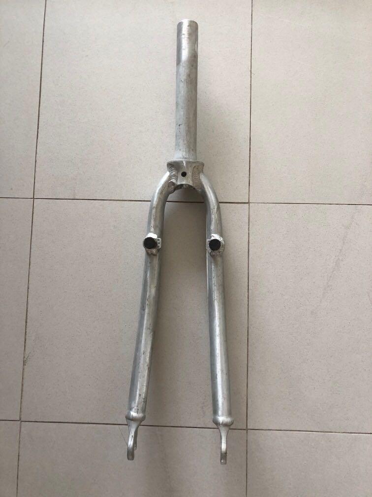 24 discount rigid fork