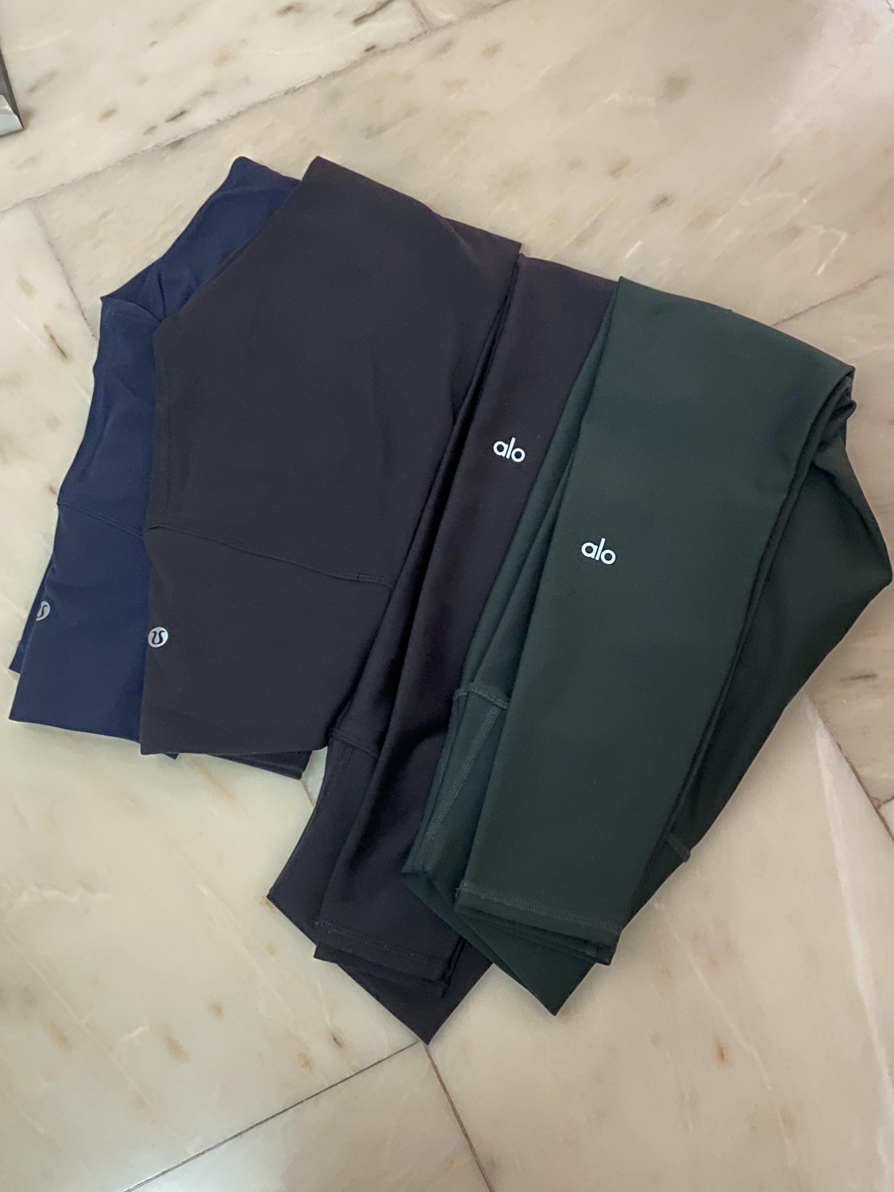 ALO AIRBRUSH LEGGINGS- XS + LULULEMON ALIGN S (size 4) (Category: Activewear) located in Singapore. Submitted by wardrobelover (Listing ID 1123960736, Image 2). Description: only items in the last pic available The rest are sold 1. Lululemon size 4 - lilac - brand new without tags 60$ 2. Alo lavender grey - XS -35$ $5 trackable mail Total 100$ if getting both..