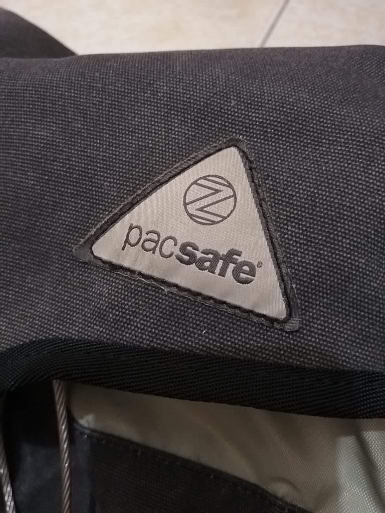pacsafe z28