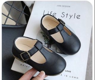 (Category: ) located in . Submitted by the.preloved.project (Listing ID 1124963628, Image 1). Description: .