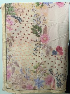 (Category: ) located in . Submitted by mei0523 (Listing ID 1124978366, Image 1). Description: .