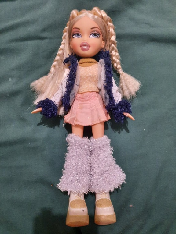 Bratz Wintertime Wonderland Cloe Wave 2 Hobbies Toys Toys