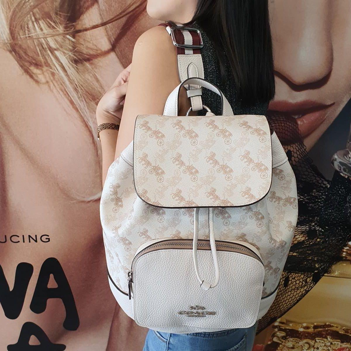 Coach jes backpack with hot sale horse and carriage print