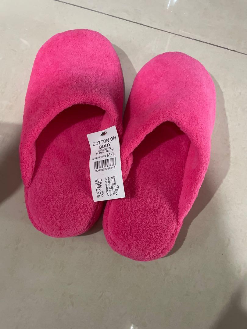 Fluffy slippers deals cotton on