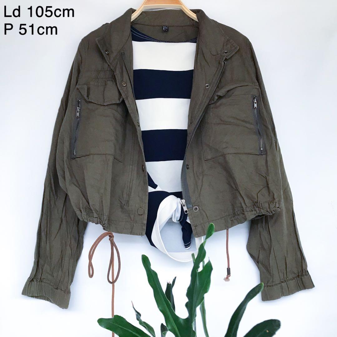 Crop jaket army thrift Fesyen Wanita Pakaian Wanita Baju