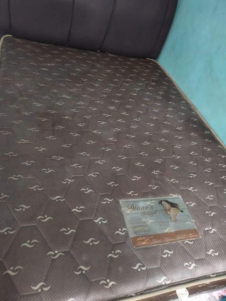 Dewfoam Queen size, Furniture & Home Living, Furniture, Bed Frames