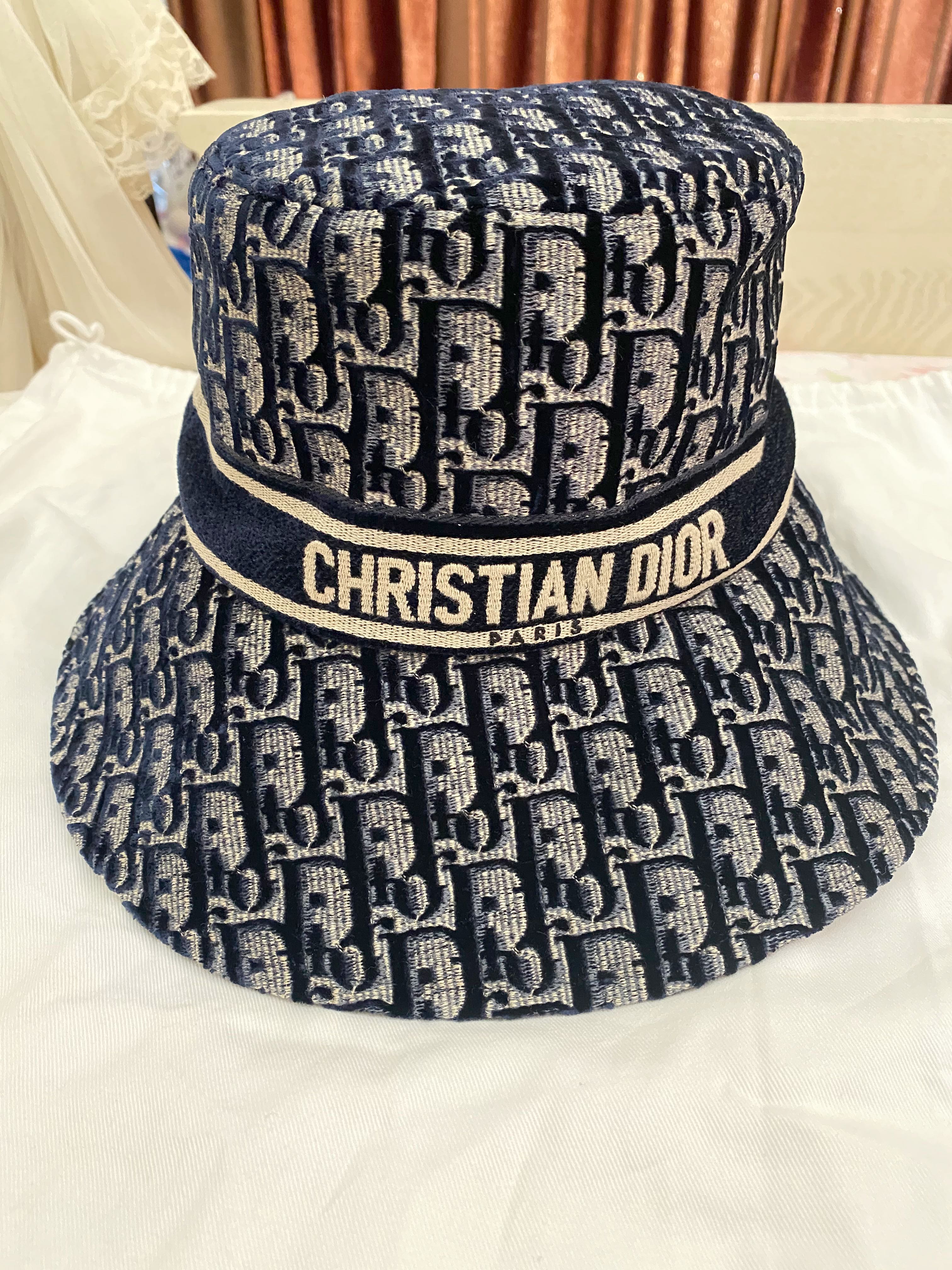 Dior bucket hat oblique store