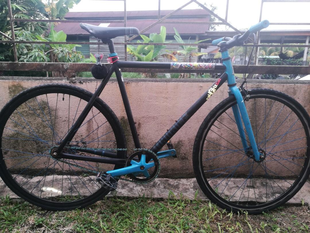 Mongoose fixie 2025 bike