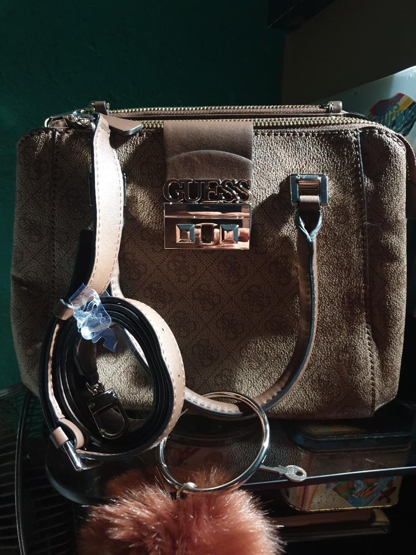 Guess bags 100 original