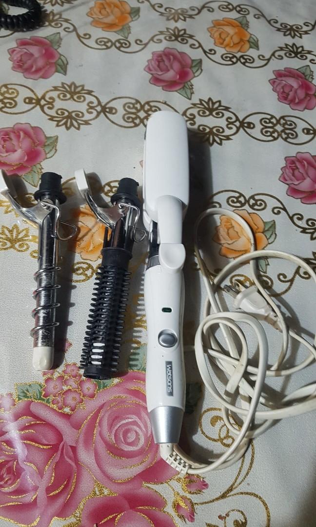 hair iron (Category: Hair) located in Cavite. Submitted by camiya (Listing ID 1125063202, Image 1). Description: available onhand ready for shipment interested buyer you may call or msg us to 09050777760.