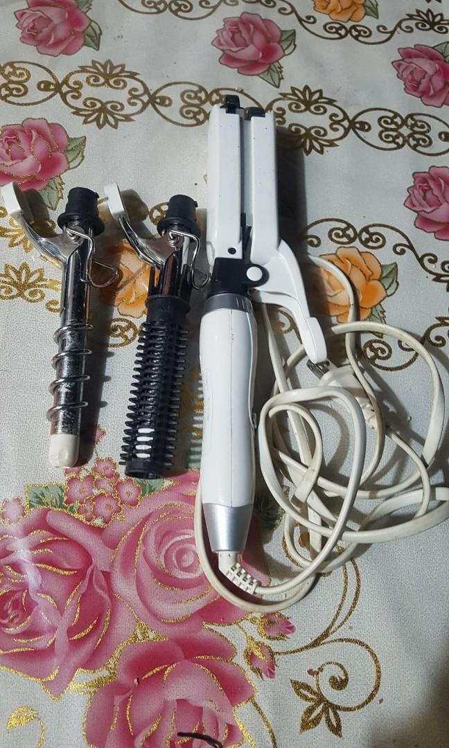 hair iron (Category: Hair) located in Cavite. Submitted by camiya (Listing ID 1125063202, Image 2). Description: available onhand ready for shipment interested buyer you may call or msg us to 09050777760.
