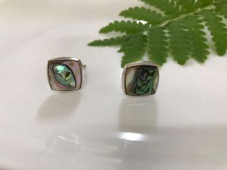 (Category: ) located in . Submitted by tokyothriftstore (Listing ID 1124919171, Image 1). Description: .