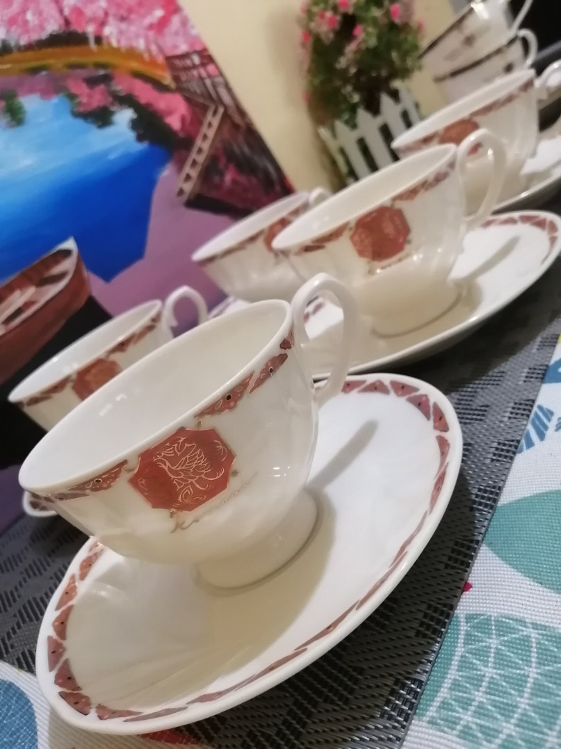 Kansai Fine China Japan cup and saucer set, Furniture & Home Living