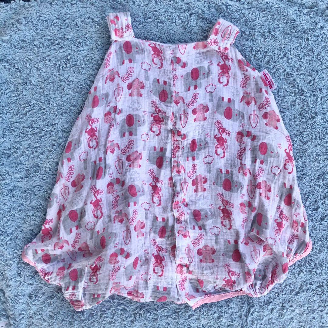 Little tikes carseat canopy (Category: Car Seats) located in Cabiao. Submitted by MomAndBabyCorner (Listing ID 1125067696, Image 1). Description: CARSEAT CANOPY •Brand: Little tikes •Muslin Fabric •PHP 350.
