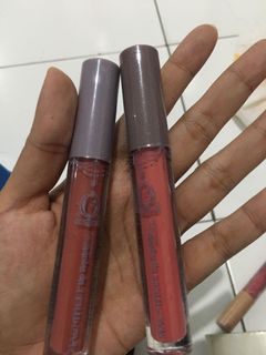 (Kategori: ) berada di . Dikirim oleh under100rb (ID iklan 1125022184, Gambar 1). Deskripsi: .