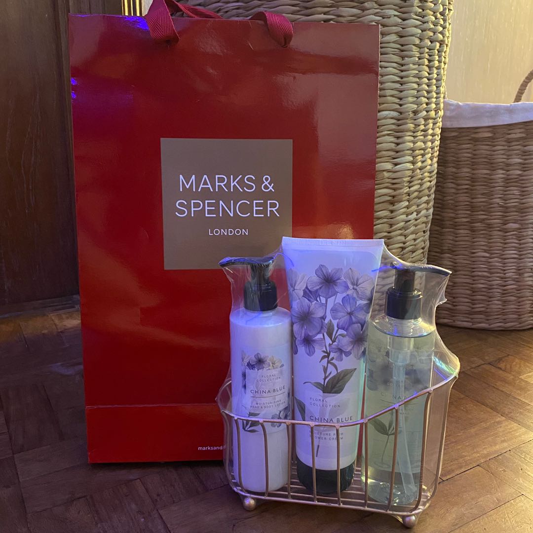 Marks & Spencer Hampers Beautiful China Blue L 2023 - Central.co.th