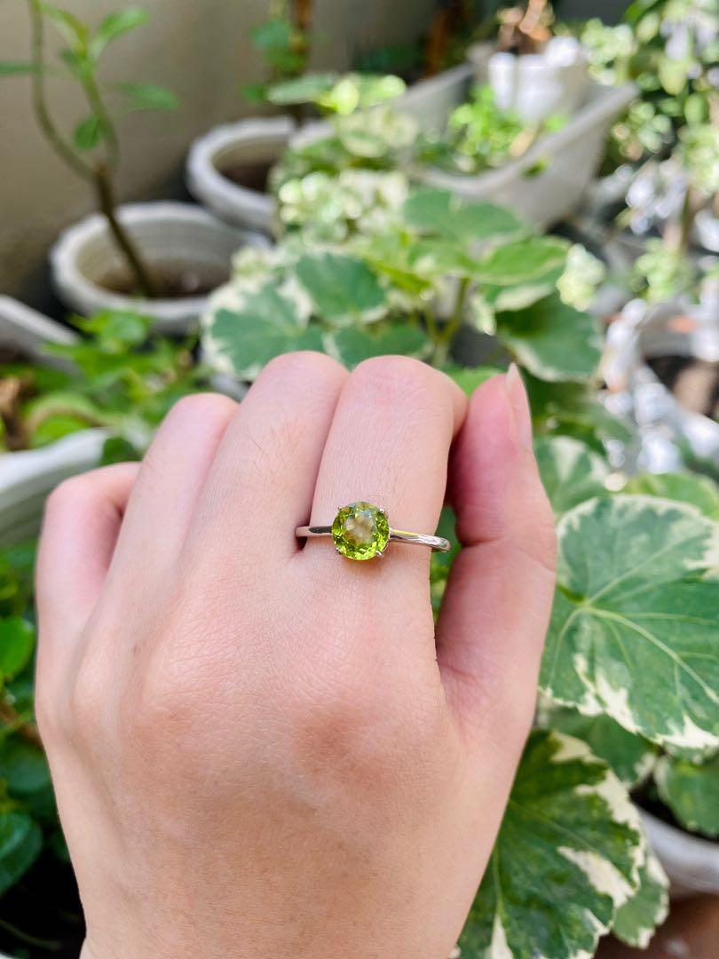 Tiffany discount peridot ring