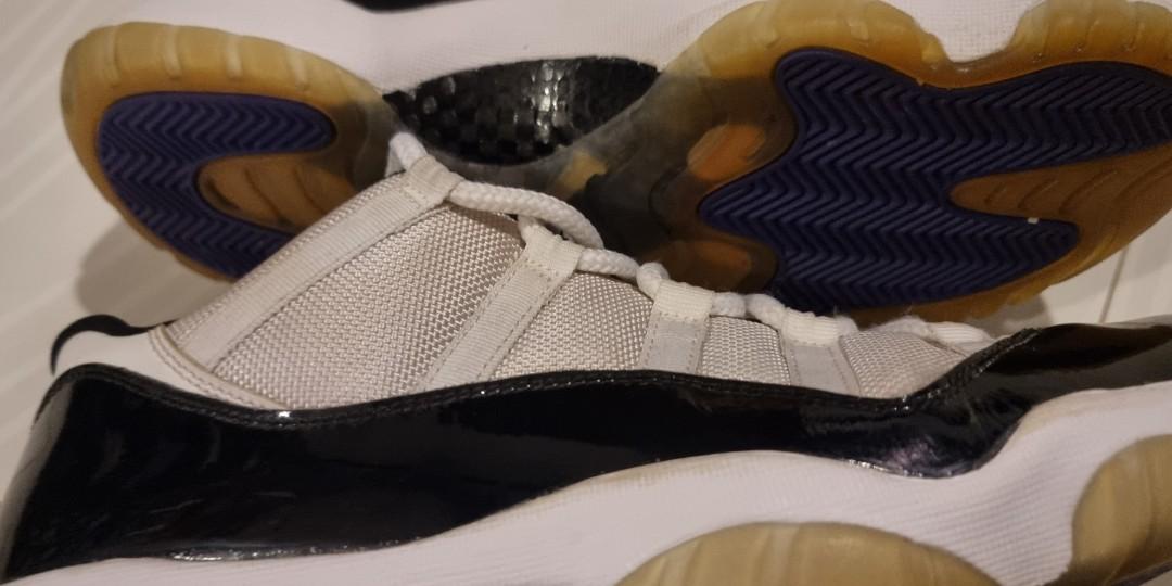 Concord 11 hotsell yellow soles