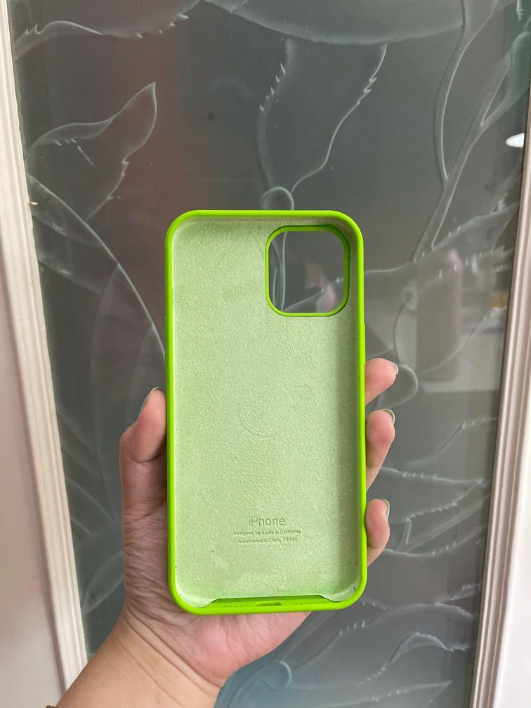 Neon Green Iphone 12 Pro Max Casing (Category: Cases & Sleeves) located in San Juan City. Submitted by jennetteto (Listing ID 1125073555, Image 2). Description: .