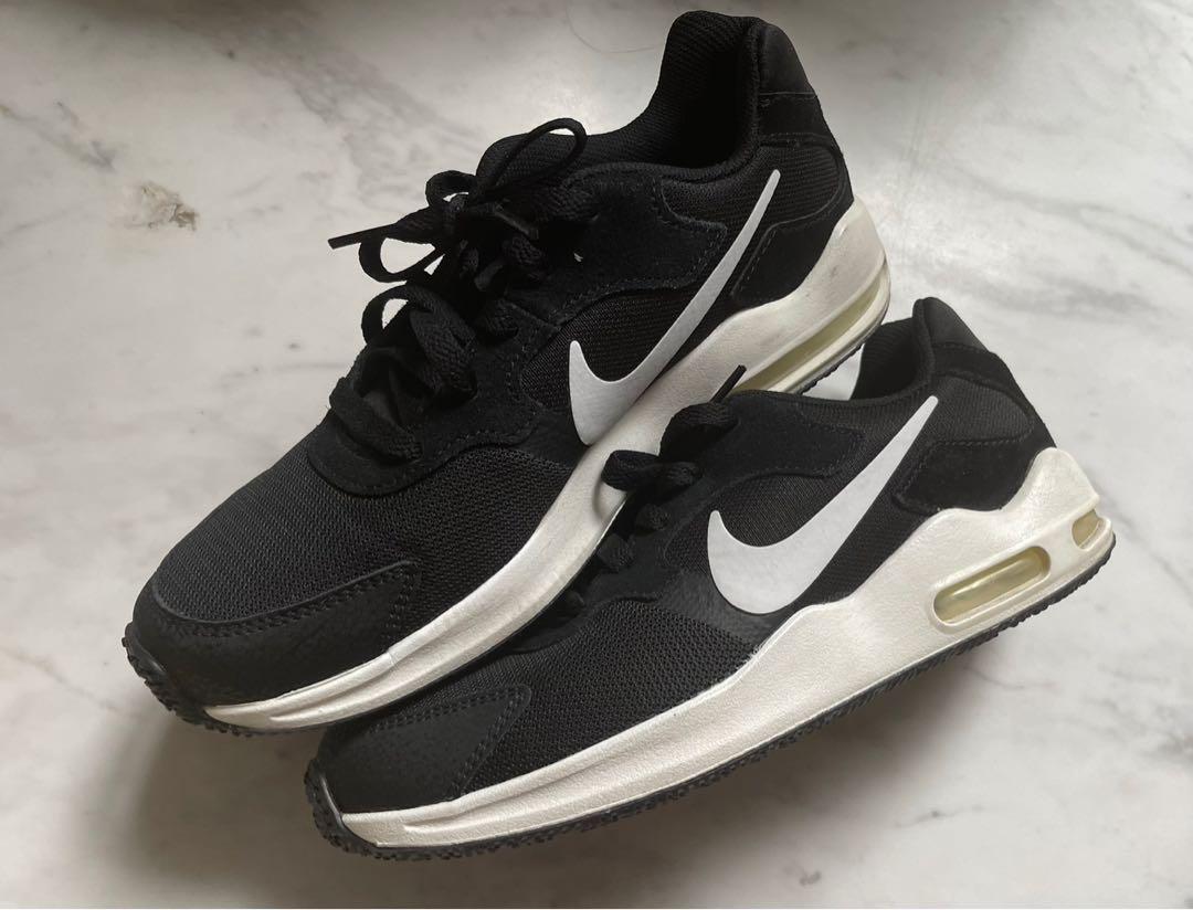 Nike Air Max women ladies black running shoes trainers, Women's Fashion,  Footwear, Sneakers on Carousell