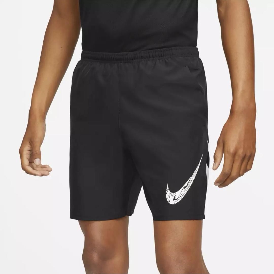 Short nike wild run clearance