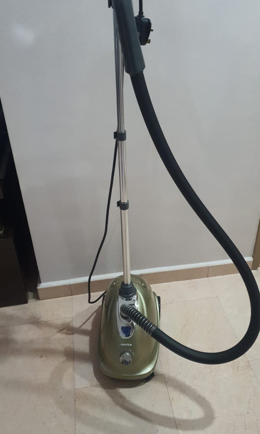 novita clothes steamer, TV & Home Appliances, Vacuum Cleaner