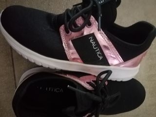 (Category: ) located in . Submitted by redangel21 (Listing ID 1124917466, Image 1). Description: .
