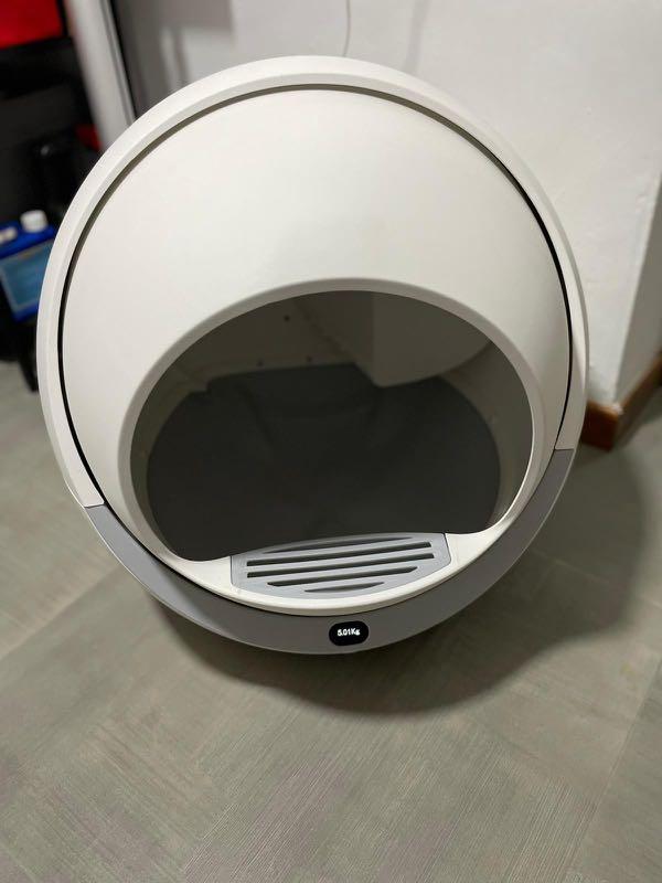 Petree litter robot with XL litter box 9mths warranty, Pet Supplies