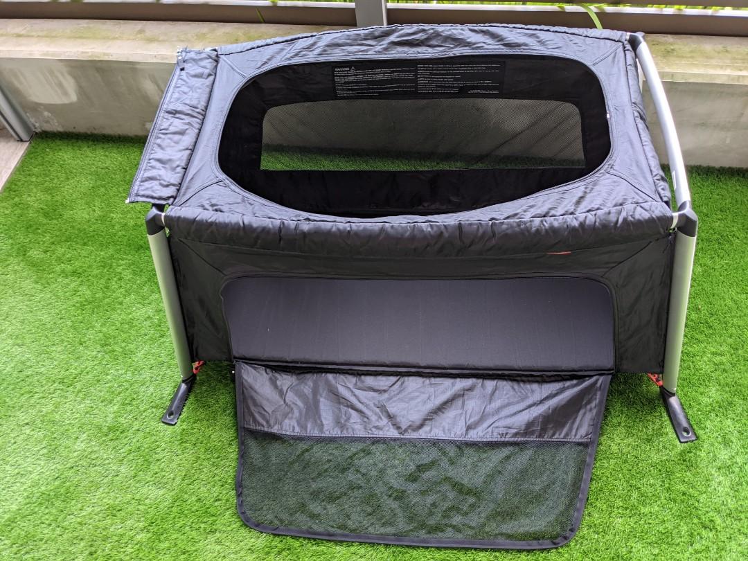 Phil and Teds Travel cot, Babies & Kids, Baby Nursery & Kids Furniture