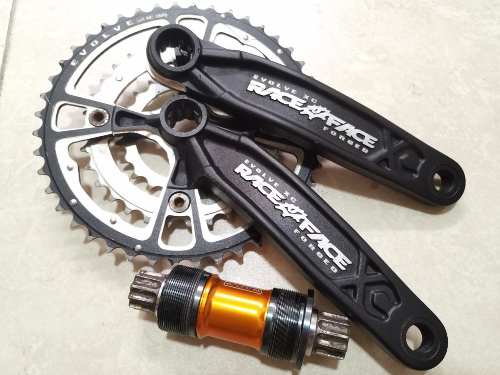 Race face sales evolve xc crankset