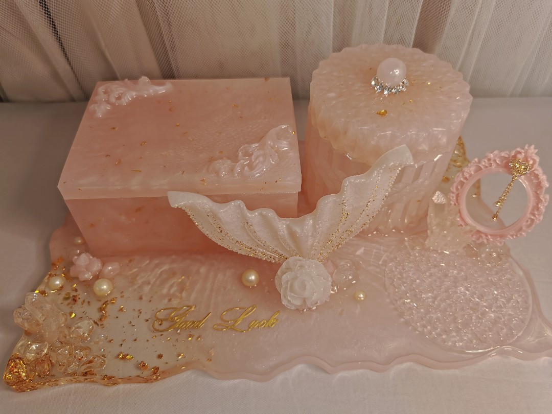 Resin Vanity Tray, Hobbies & Toys, Stationery & Craft, Handmade Craft