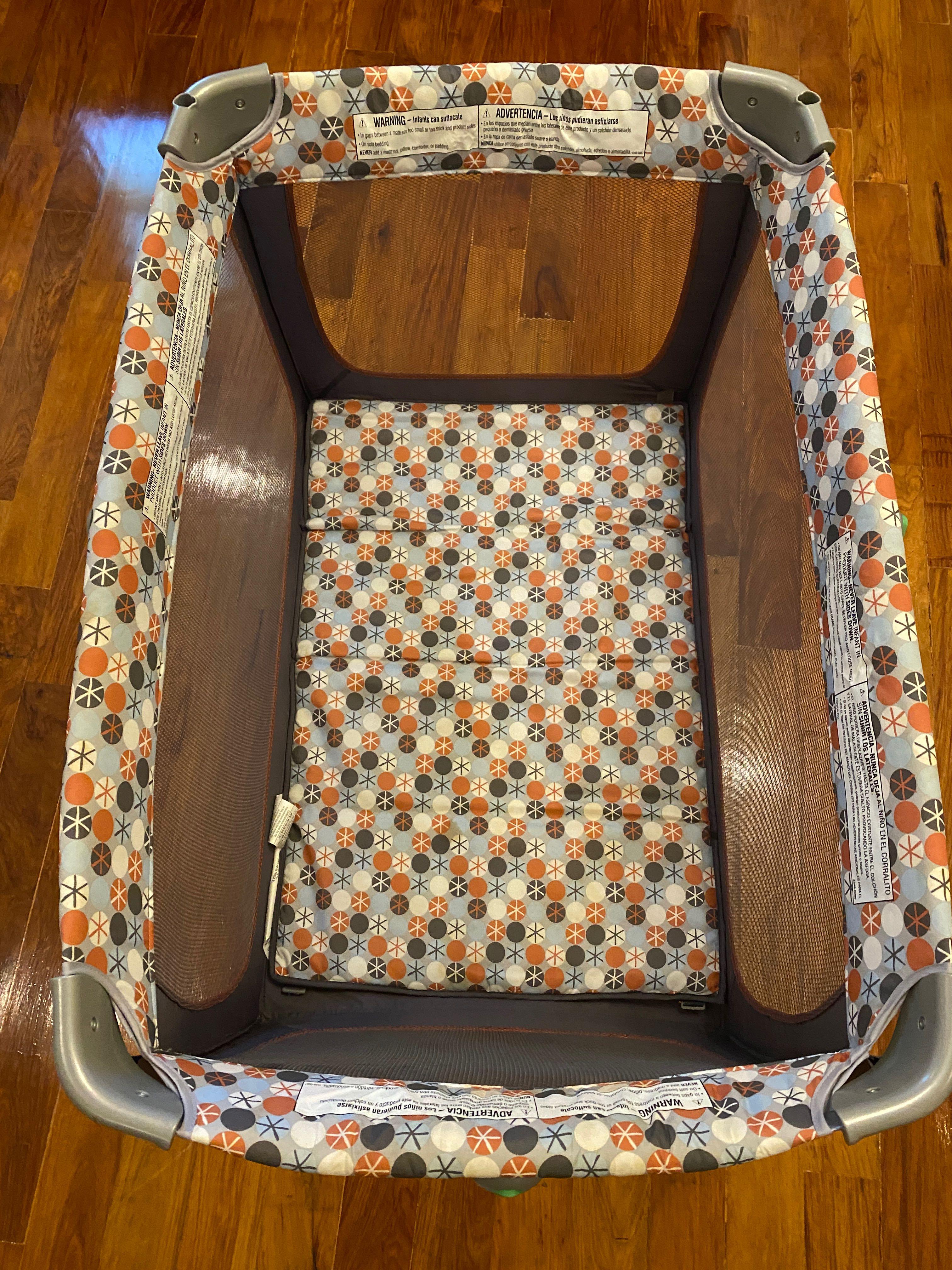 Safety First Play yard (Crib/Playpen), Babies & Kids, Baby Nursery