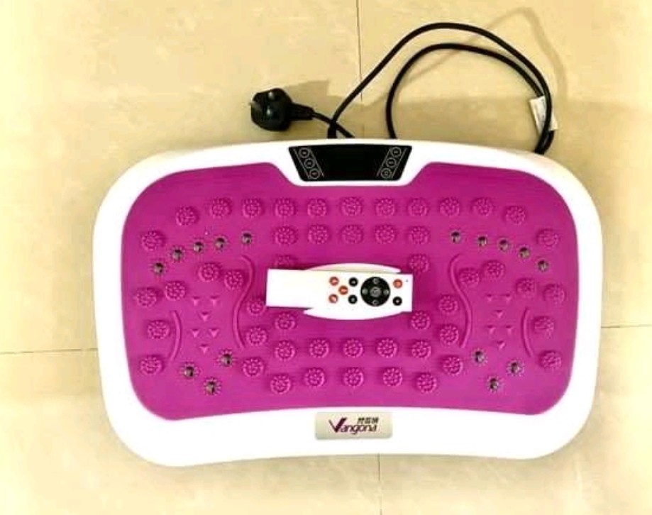 Shaking vibration exercise machine, Sports Equipment, Exercise