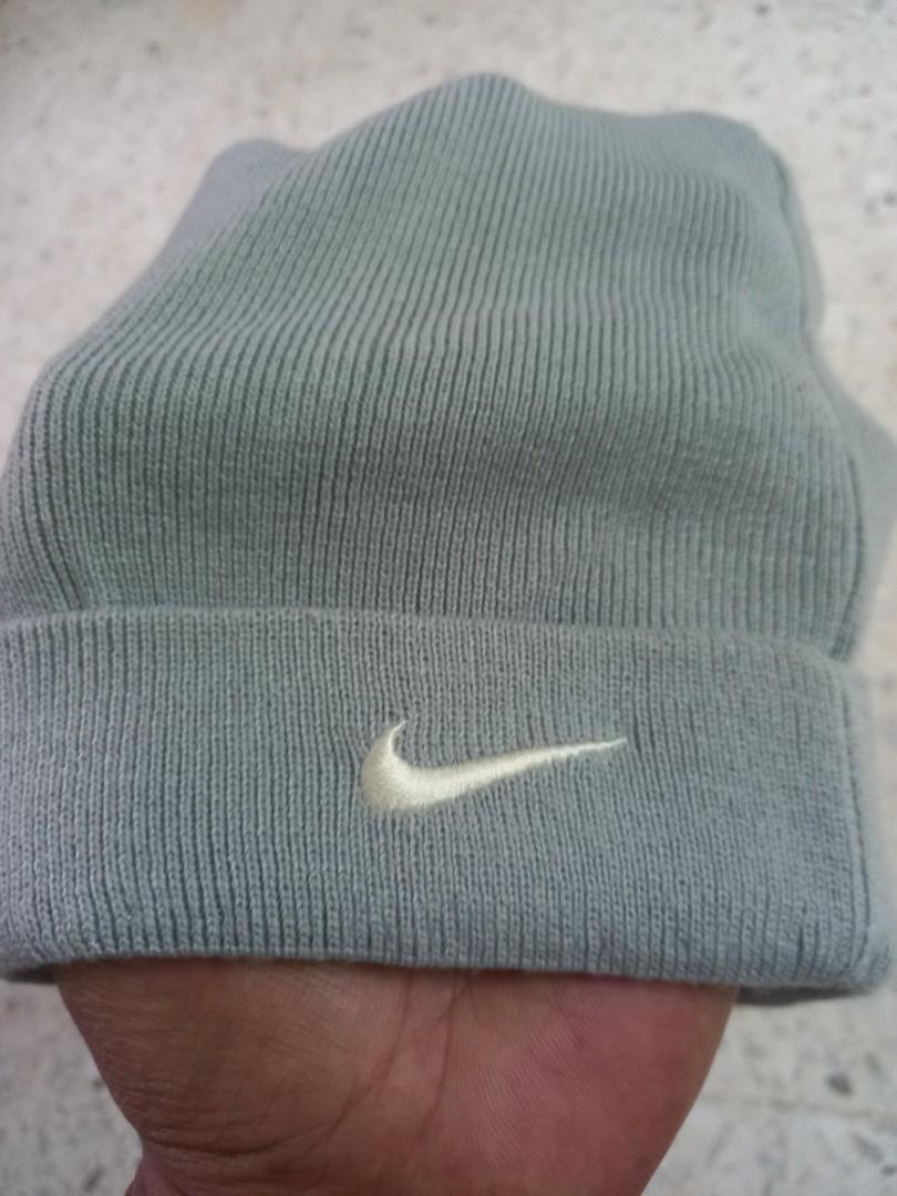 nike snow cap