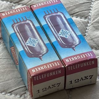 （分類：）位於 。 由 vacuum4 提交（商品編號 1125011396，圖片 1）。簡介： 。