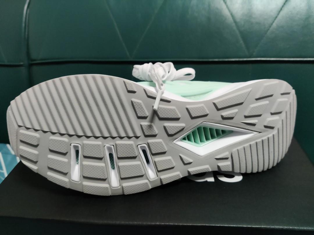 US 6.5 Adidas Ventice 2.0 Women's Shoes, Women's Fashion, Footwear,  Sneakers on Carousell