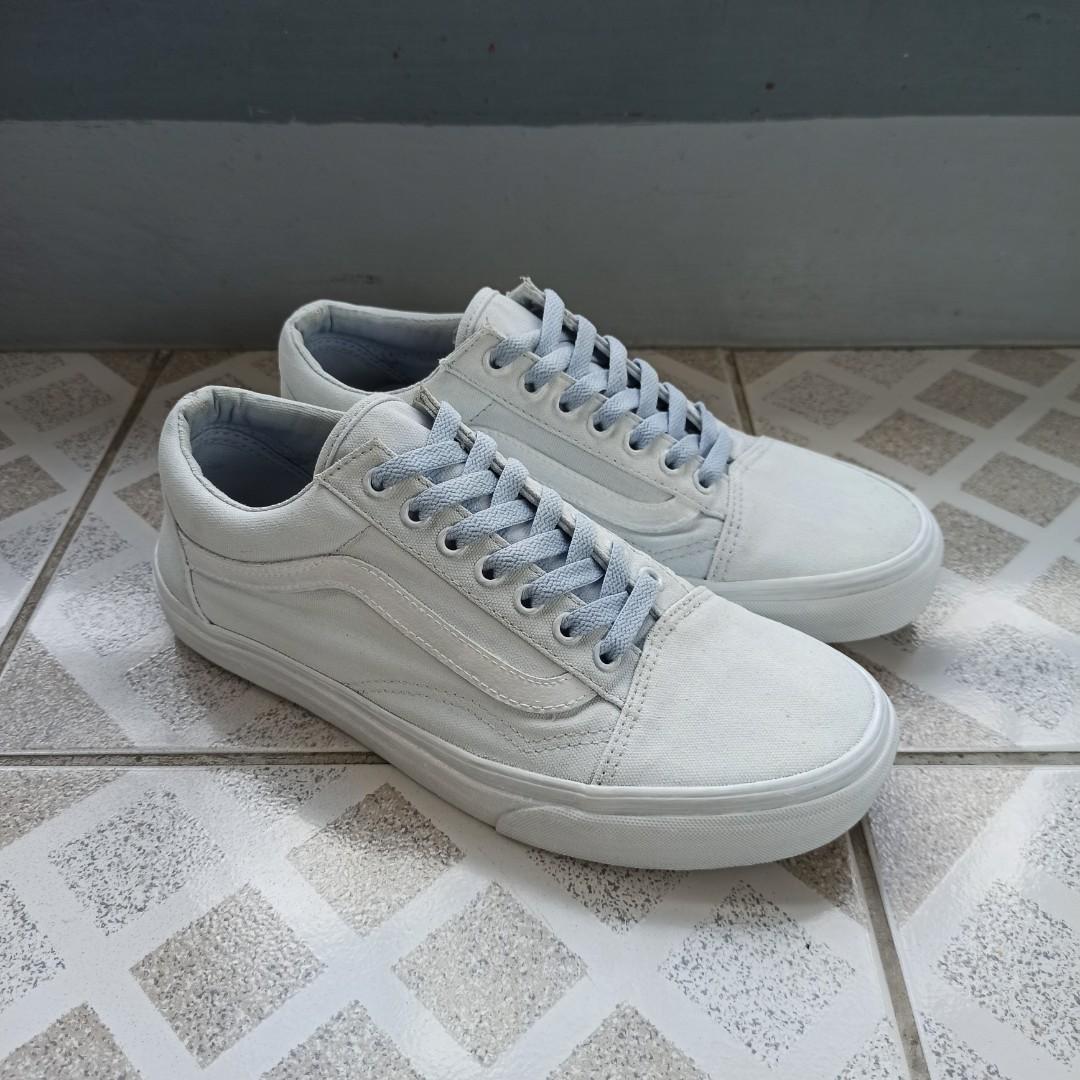 vans triple white old skool