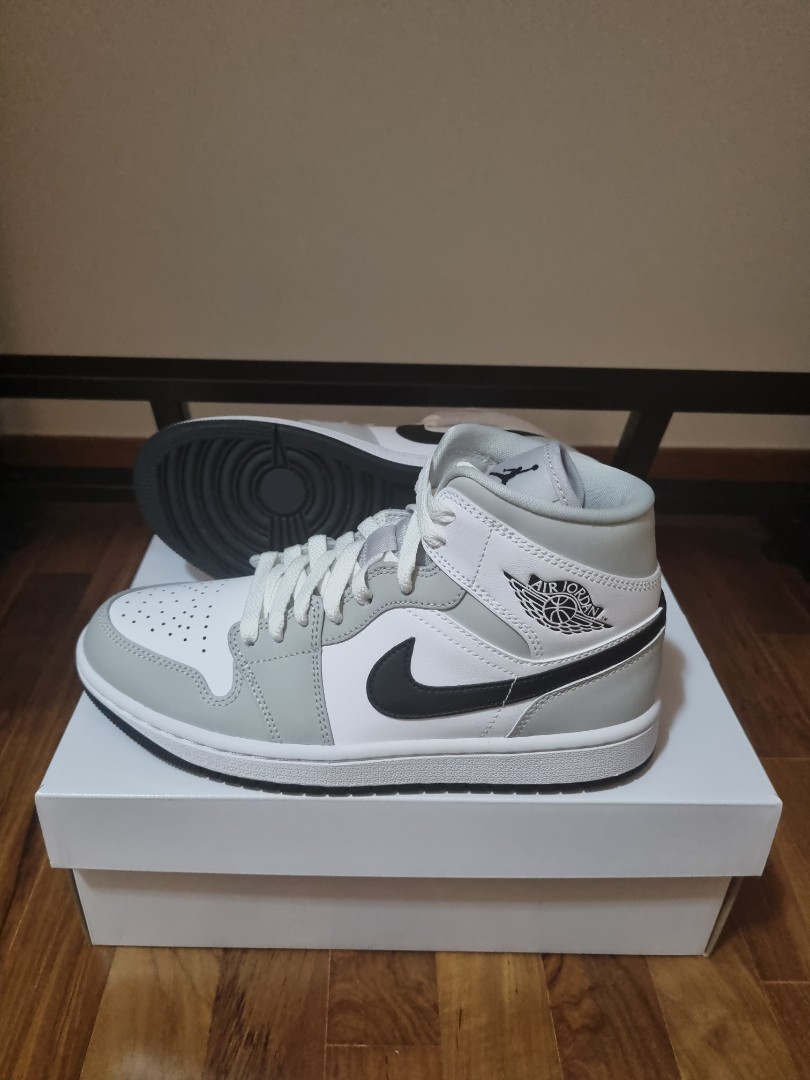 WMS Air Jordan 1 Mid Grey Fog, Women's Fashion, Footwear, Sneakers on