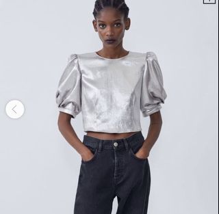 (Category: ) located in . Submitted by luvi_wardrobe2 (Listing ID 1125022273, Image 1). Description: .