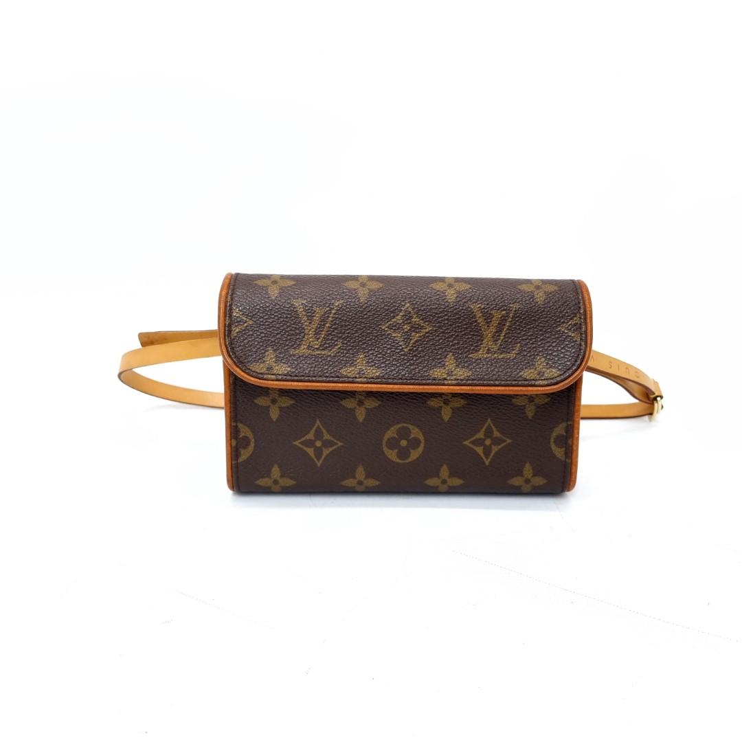 Louis vuitton Manhattan PM, Luxury, Bags & Wallets on Carousell