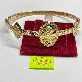18K Saudi Gold cameo bangle