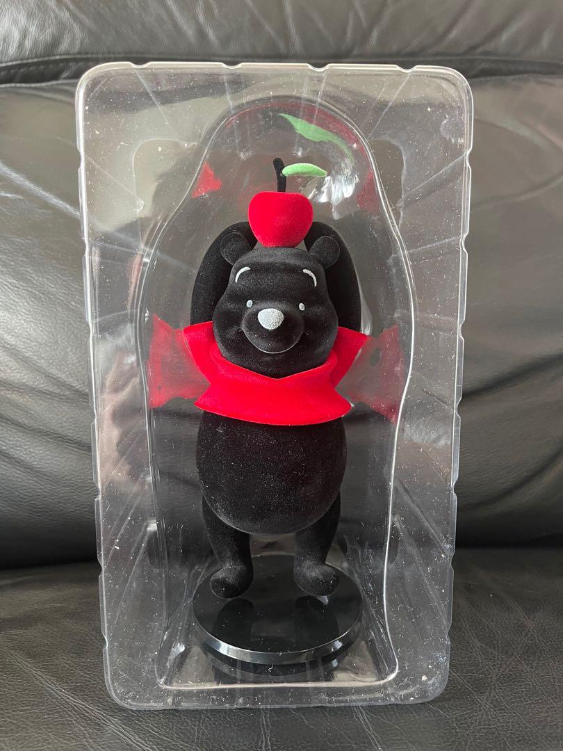 賣Fragment x Disney Winnie The Pooh Figure black 黑色小熊維尼公仔 